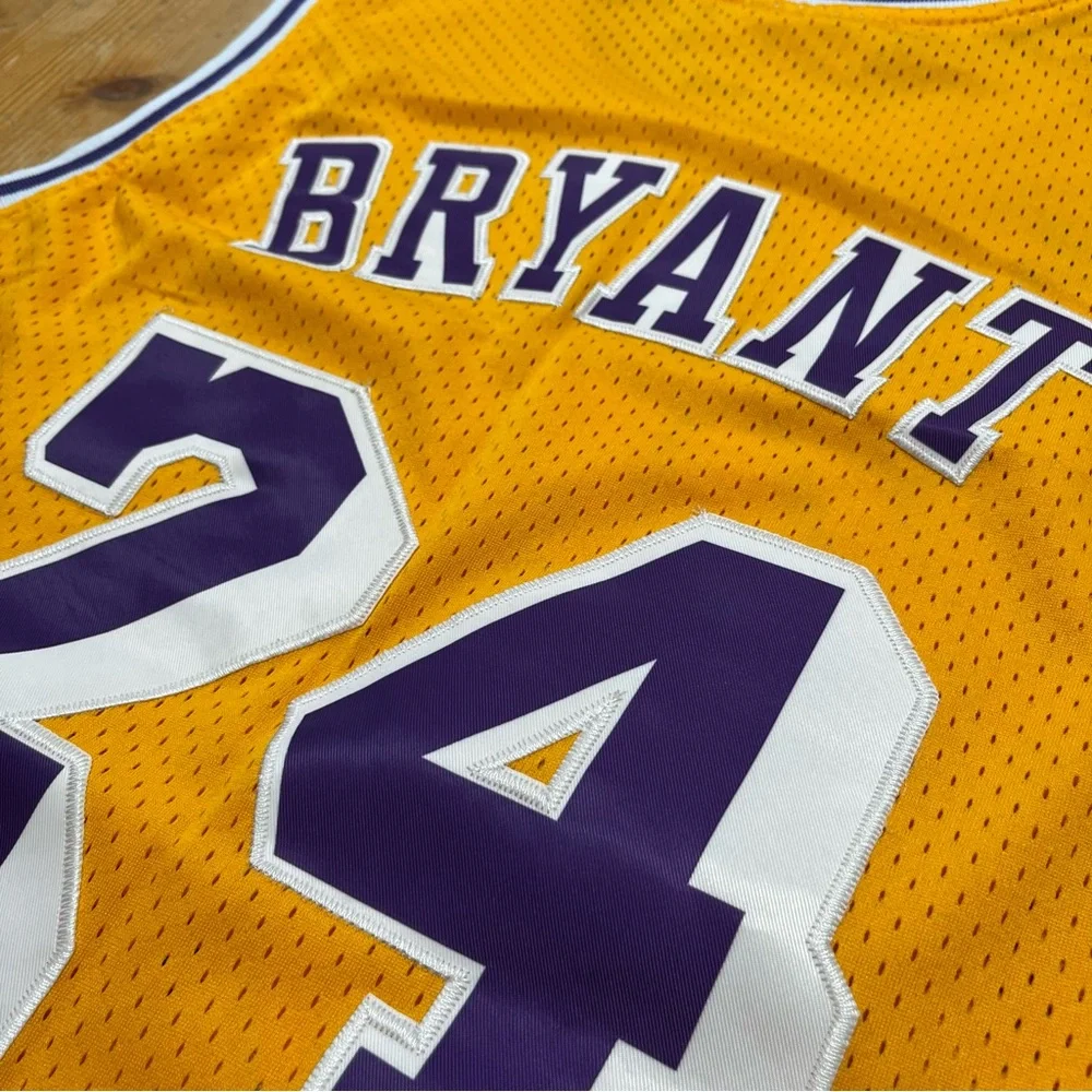 Kobe Bryant Los Angeles Lakers Adidas Basketball Jersey - Picture 3 of 6
